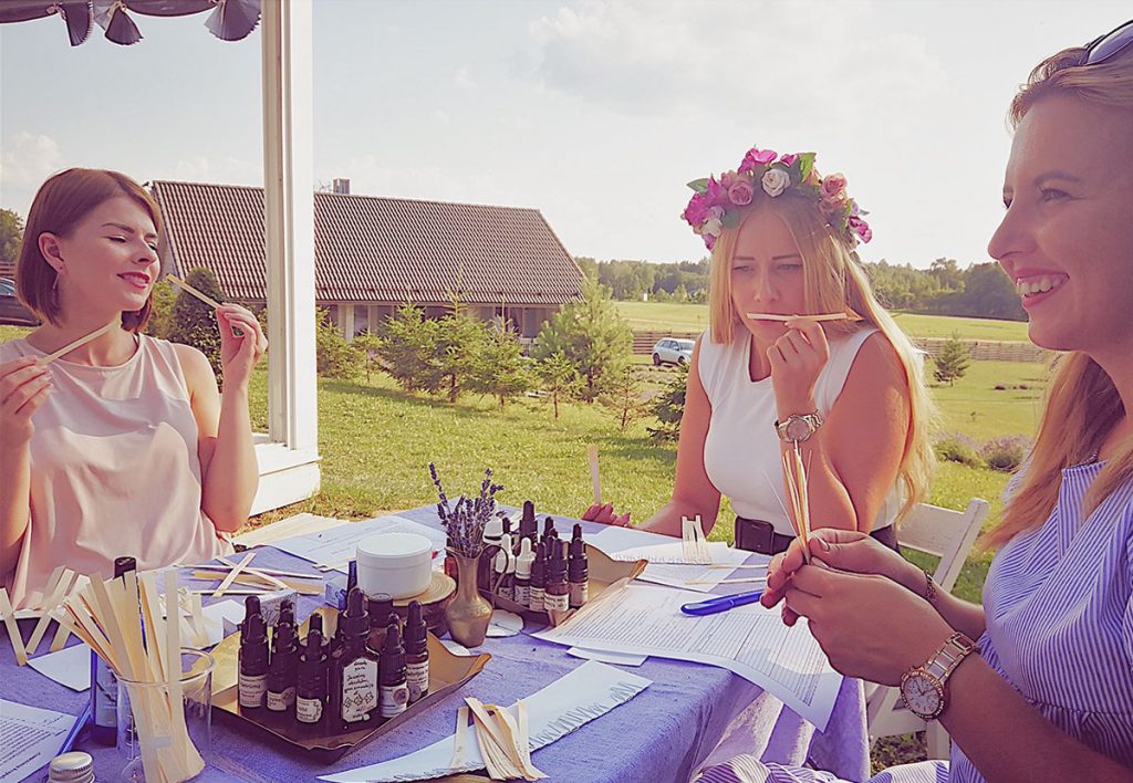 naturaliokosmetikosuzsiemima Natūralios kosmetikos gamybos užsiėmimai